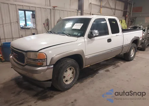 2002 GMC Sierra 1500 Sle z USA, uszkodzony, nr VIN 2GTEK19T221121025